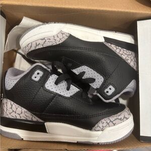 Jordan 3 Kids Sneakers